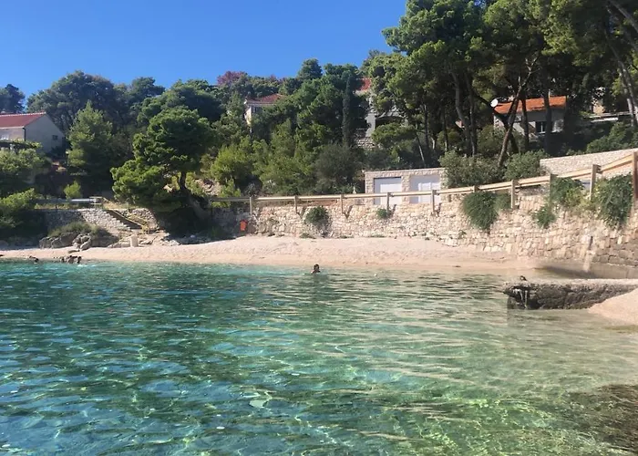 Villae Dalmaticae - Kastil
