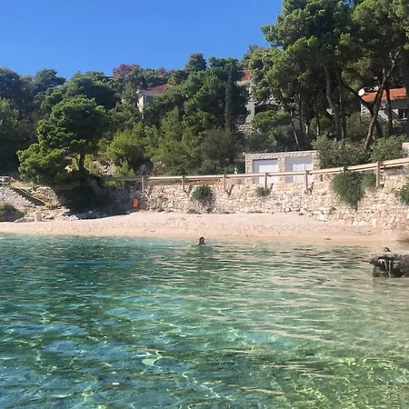 Villae Dalmaticae - Kastil